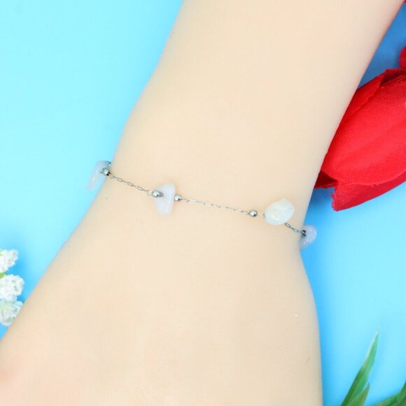 Chic & Stylish Bracelet – A Thoughtful Gift for Women and Girls, DYC1881 - Picture 2 of 8